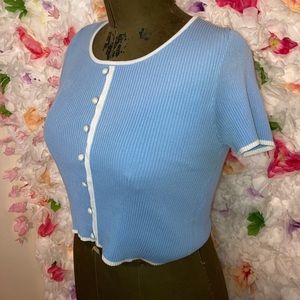 Blue faux button down : stretch material